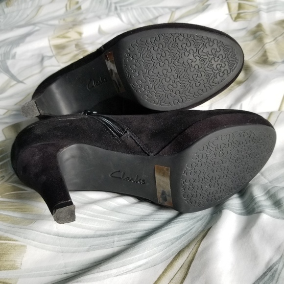 Clark's Platform Booties - Picture 3 of 8